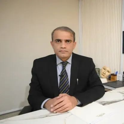 Dr. Naveed Azhar | Apka Muaalij